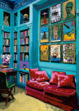 Room With Red Sofa - Home | Norman O'Flynn | Heye | 1000 Pieces | Jigsaw Puzzle - Puzzles +
